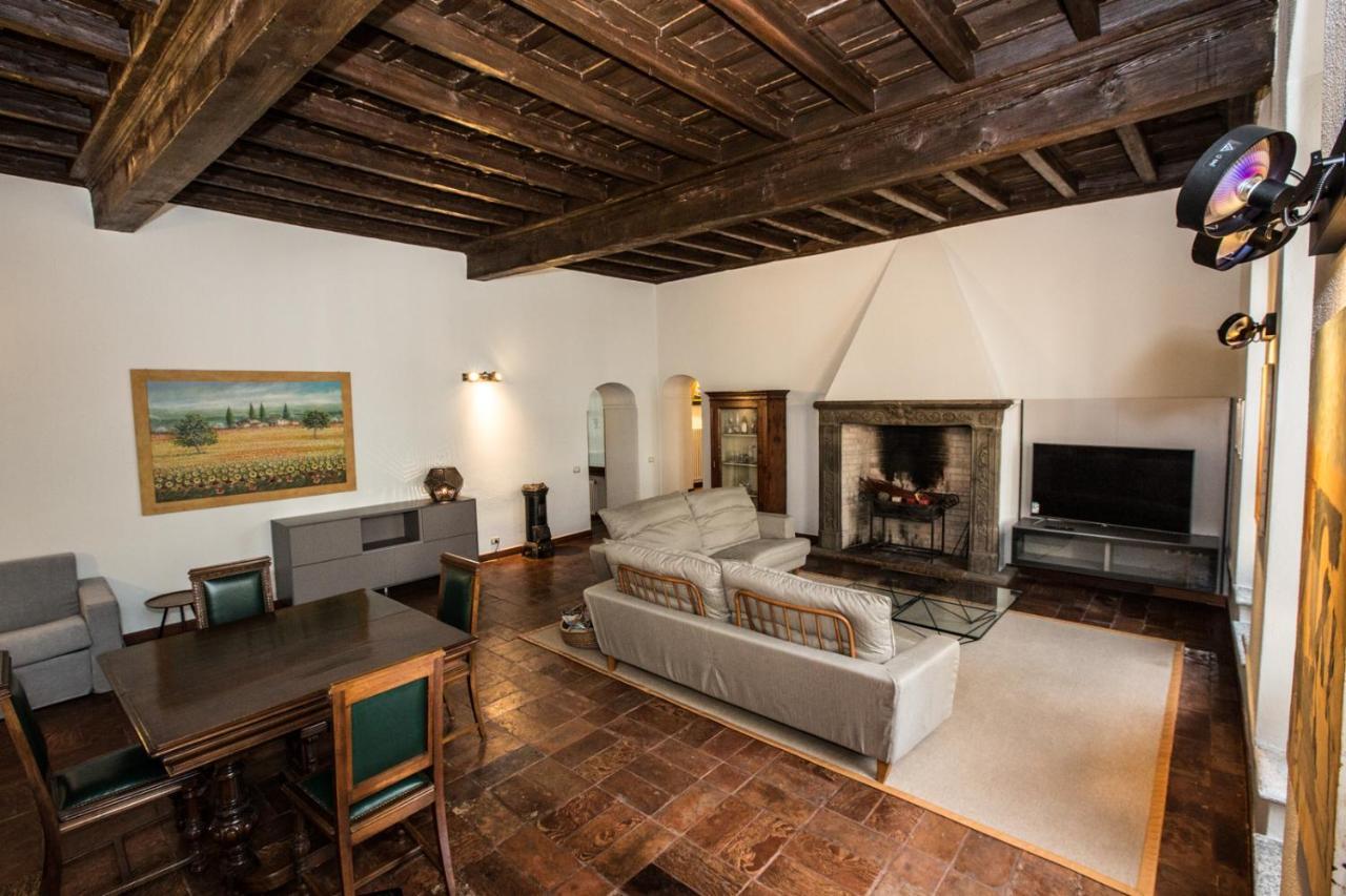 Historical Apartment In The Center Of Gravedona - Larihome A02 Екстер'єр фото