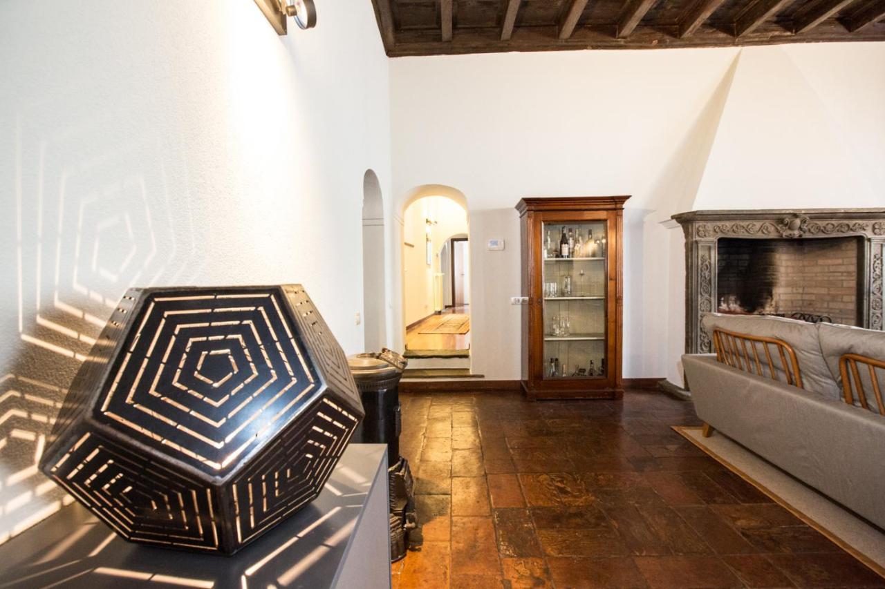 Historical Apartment In The Center Of Gravedona - Larihome A02 Екстер'єр фото