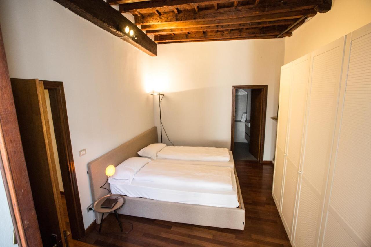 Historical Apartment In The Center Of Gravedona - Larihome A02 Екстер'єр фото
